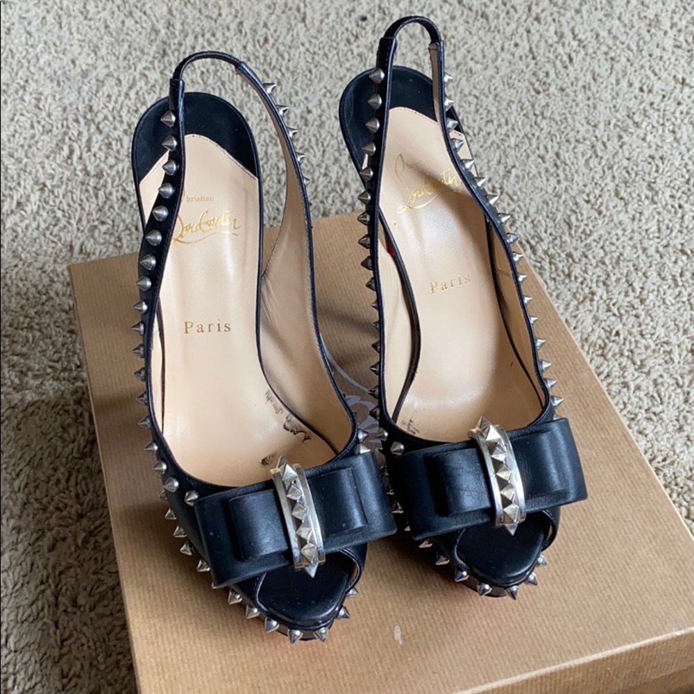 Authentic Christian Louboutin Lady Clou 150